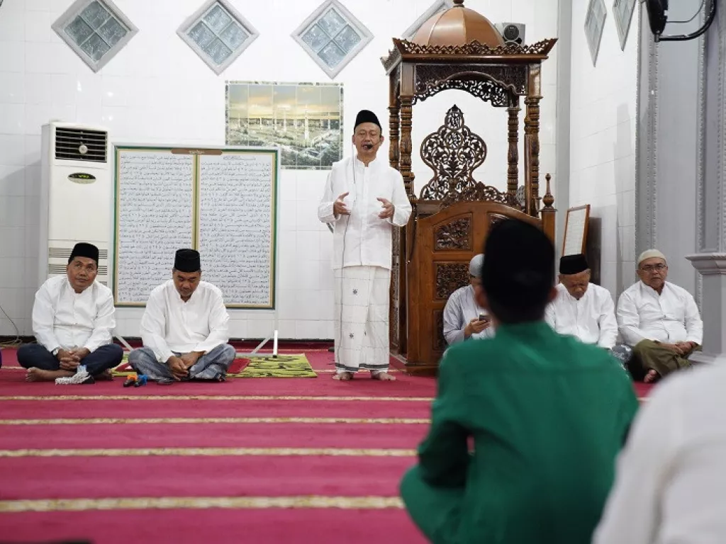Safari Ramadan di Al Mursalat, Edi Kamtono Ajak Jemaah Makmurkan Masjid - GenPI.co RIAU