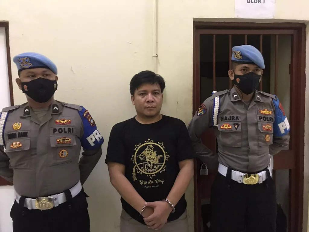 Oknum Polisi Talaud, DPO Kasus Penipuan Ditangkap di Batam - GenPI.co