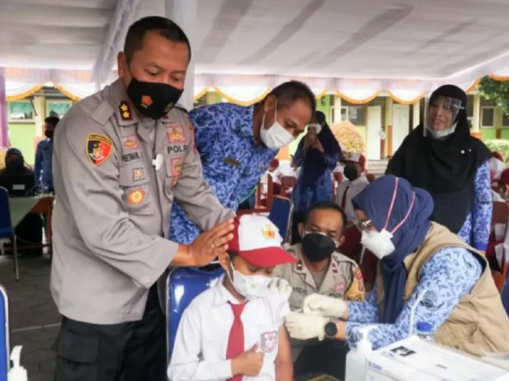 Mantap! Sehari Vaksinasi Anak di Lombok Timur Capai 21 Ribu - GenPI.co