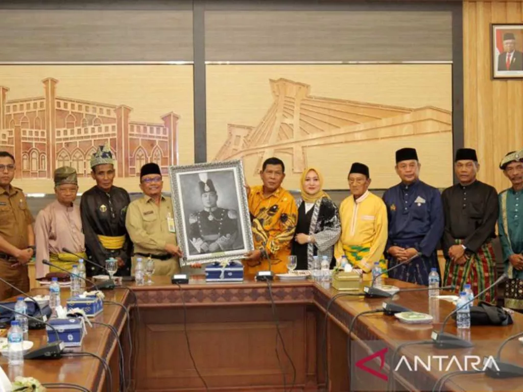 Dukungan Sultan Siak II Jadi Pahlawan Nasional Terus Bermunculan - GenPI.co SUMUT