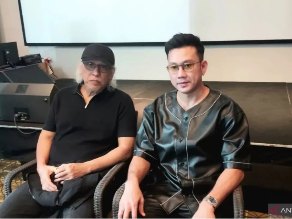 Denny Sumargo: Kalau Ada Pengibaran Bendera Lain, Berarti Ada Sesuatu - GenPI.co SULSEL