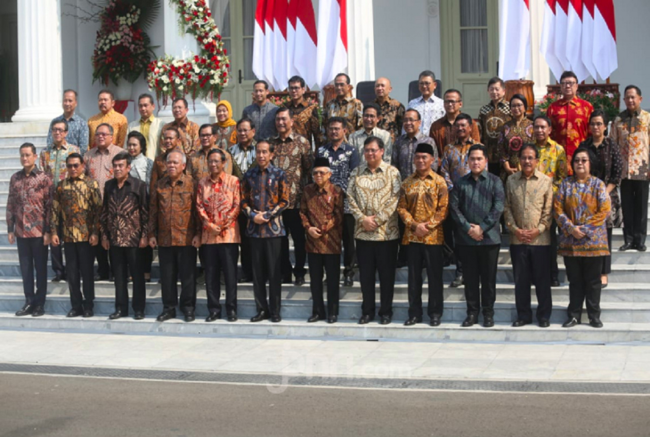 Menteri di Kabinet Jokowi Ingin Nyapes, Demokrat Bilang Begini - GenPI.co