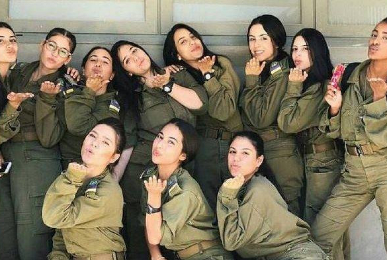 Cadas Parah! Tugas Tentara Wanita Israel Bikin Gelagapan - GenPI.co