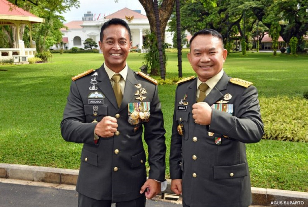 KASAD Dudung Abdurachman Bersaing dengan Panglima TNI Andika - GenPI.co