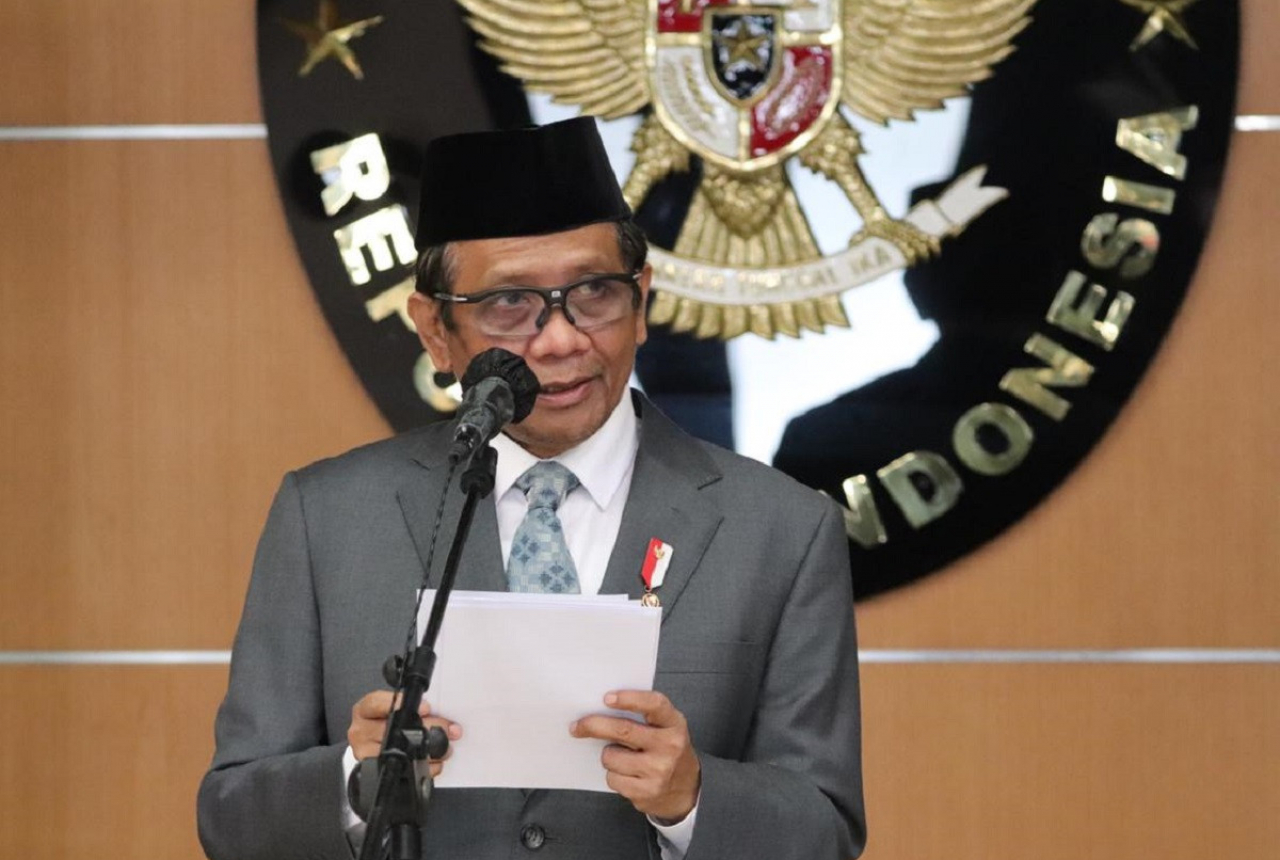 Mahfud MD Soal Kasus Satelit Kemhan: Tunggu Proses Hukum - GenPI.co