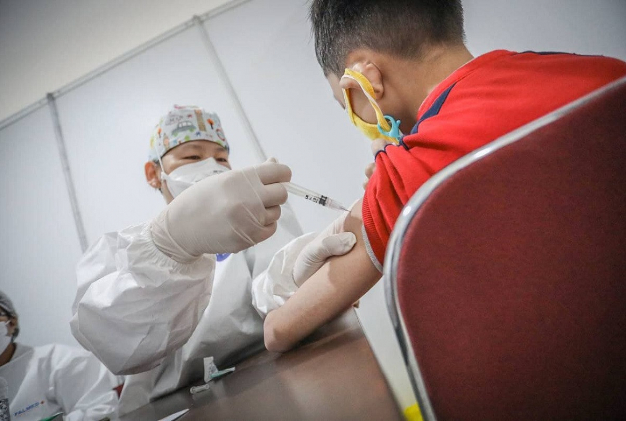 Fraksi PKB Desak Pemerintah Berikan Vaksin Halal untuk Umat Islam - GenPI.co