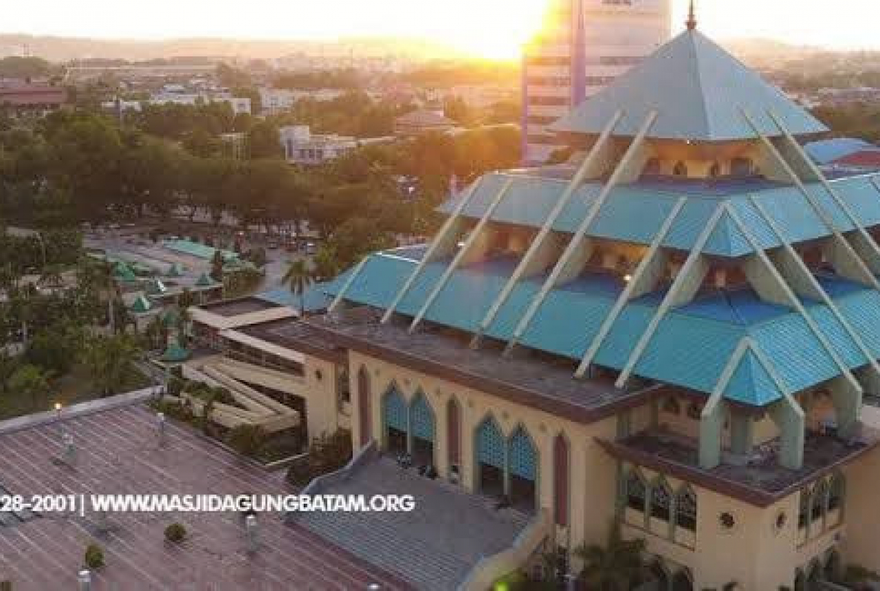 Atap Sering Bocor Desain  Ikonik Masjid  di Batam Ini Akan 