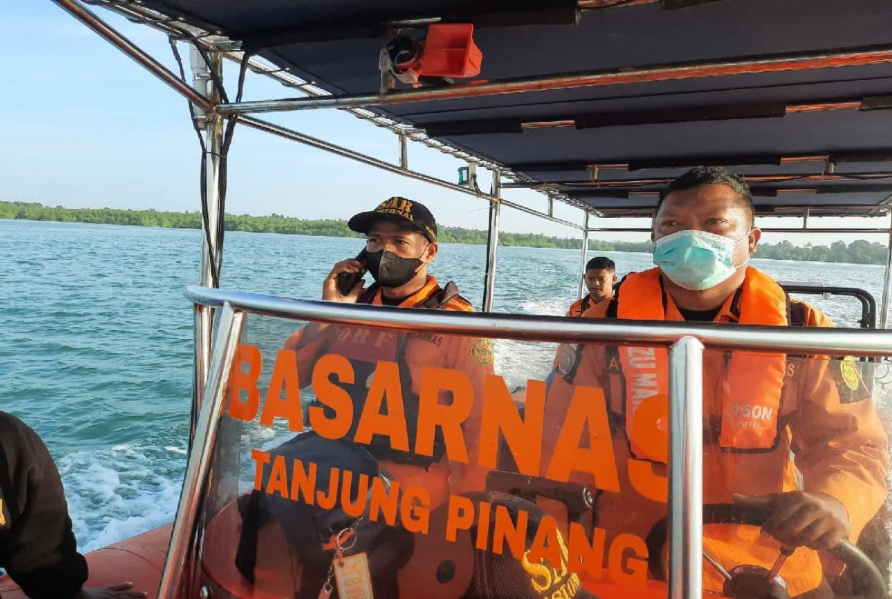 Hilang 2 Hari, Nelayan di Kepri Ditemukan Selamat - GenPI.co