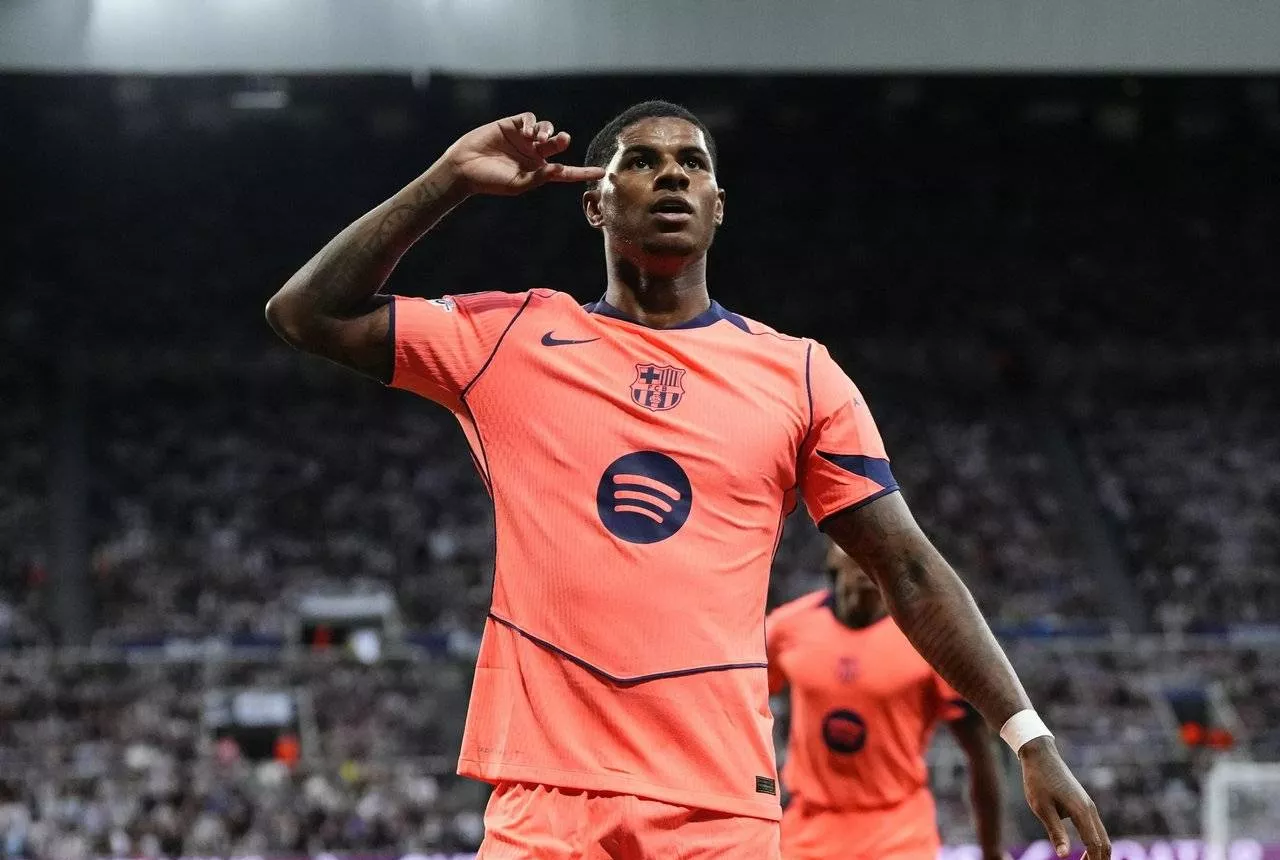 Hal 2 : Cetak 2 Gol untuk Barcelona, Marcus Rashford: Pengalaman Luar Biasa  - GenPI.co