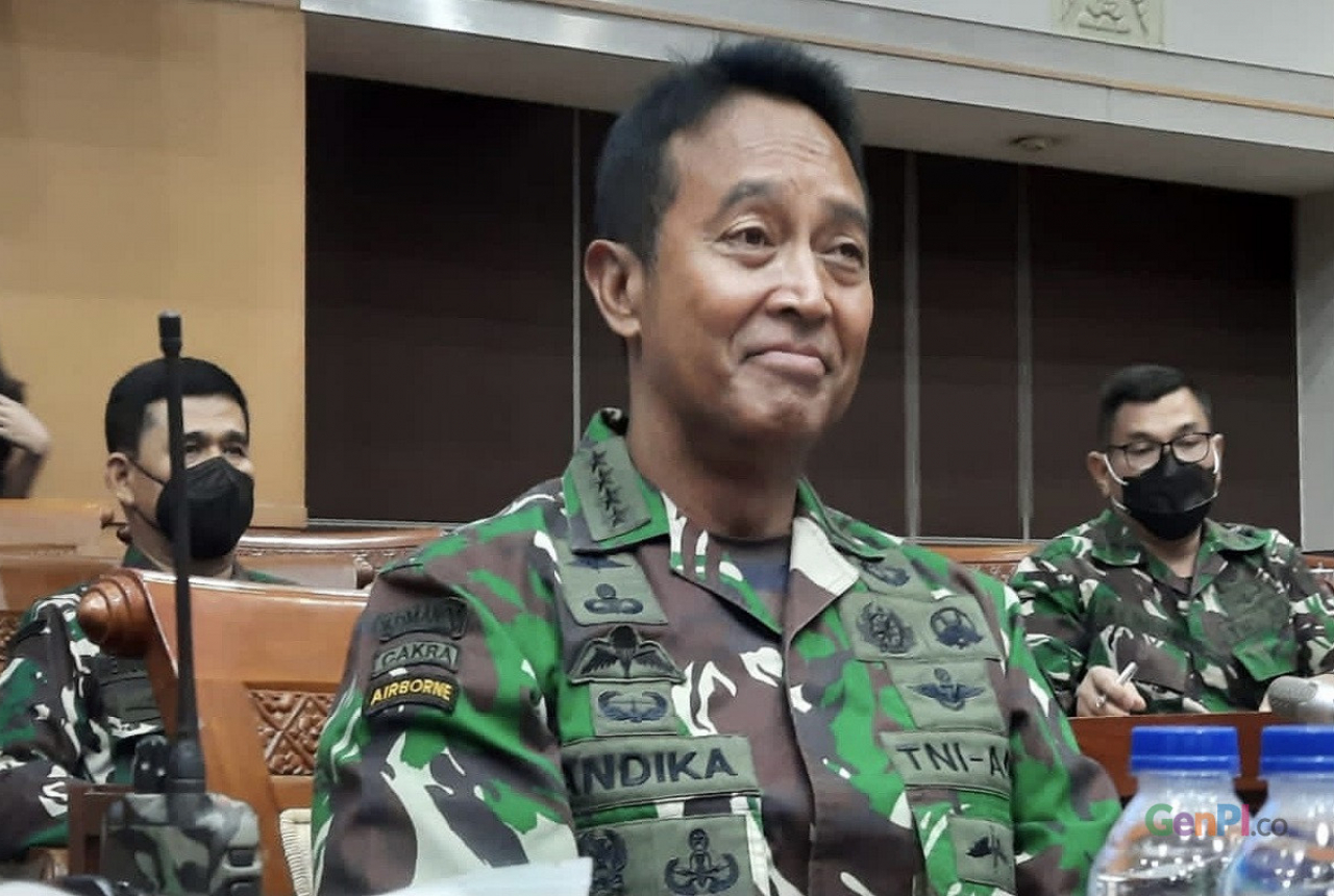 Ray Rangkuti: Prajurit TNI Fokus Prinsip Berbangsa dan Bernegara - GenPI.co