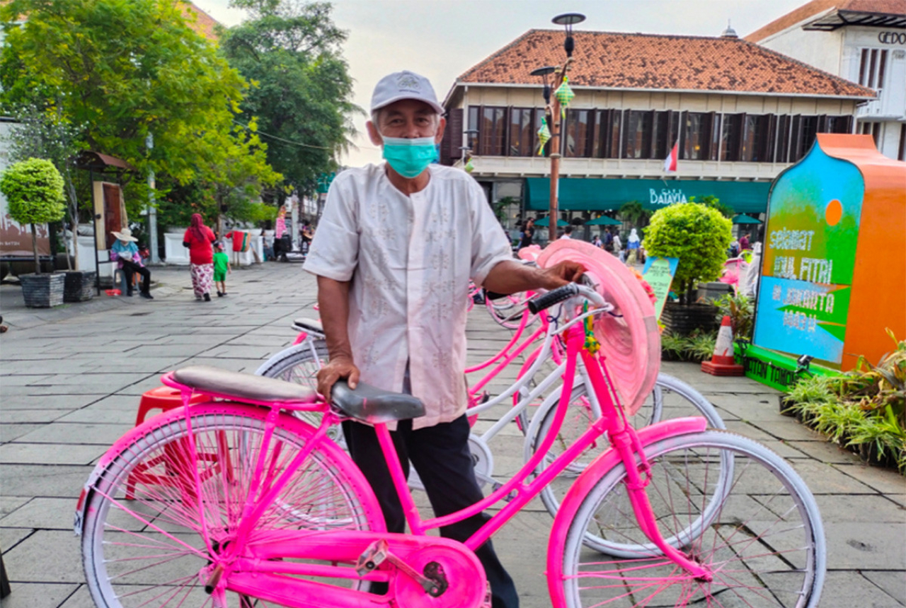 Begini Trik Pemilik Ontel di Kota Tua agar Sepedanya Tak Tertukar - GenPI.co