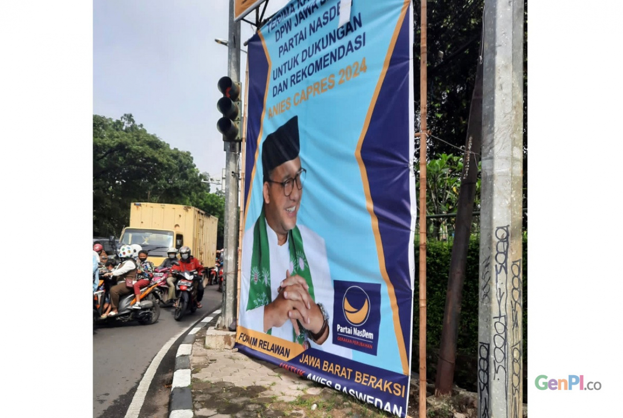 Percuma, Baliho Anies Mejeng di Bandung Jika Tidak Didukung RK - GenPI.co
