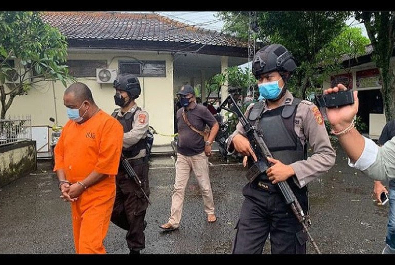 Notaris Jembrana Bali Pakai Narkoba, Polisi Ancam Denda Rp8 M - GenPI.co BALI