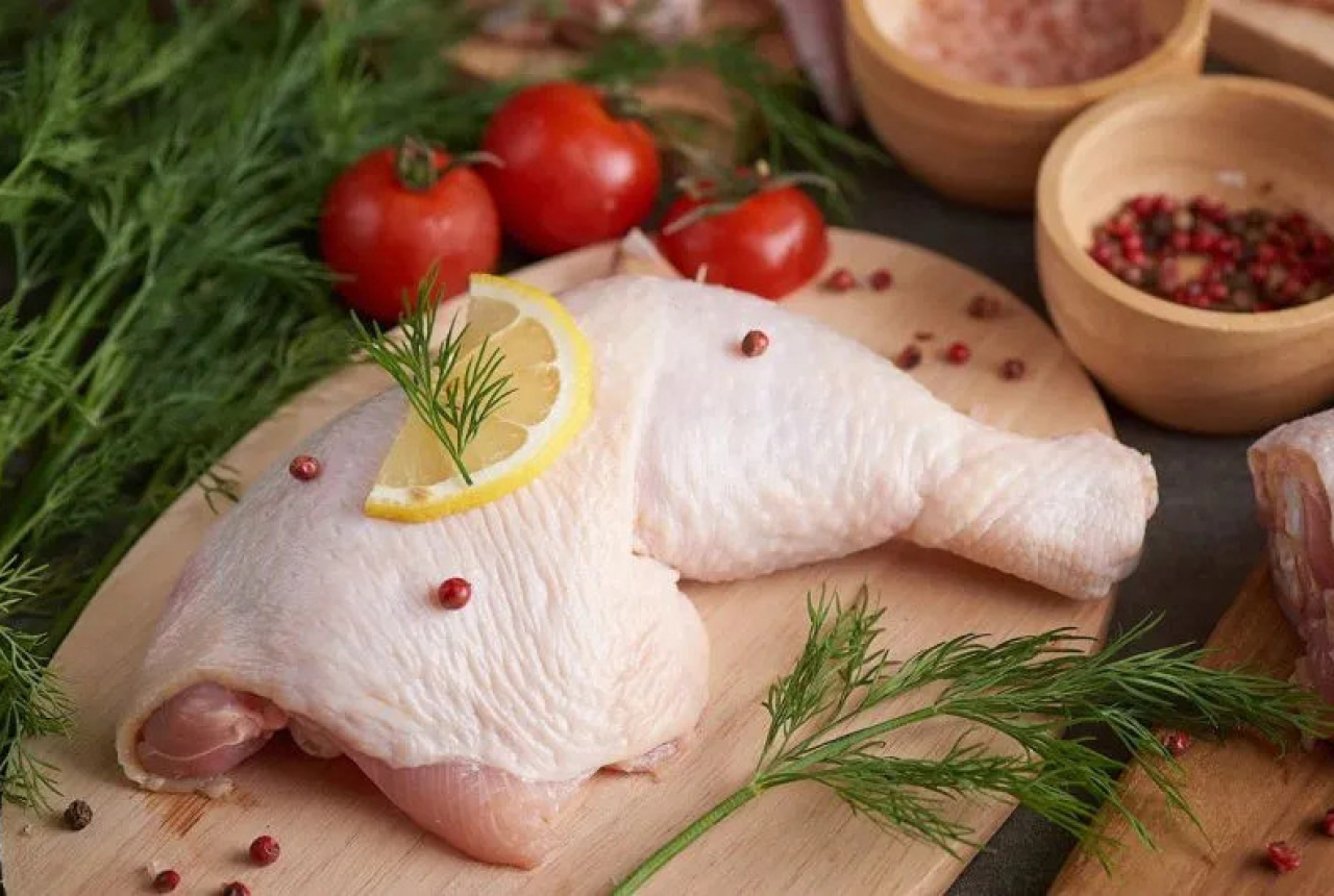 Chef Devina: Jangan Cuci Daging atau Ayam Sebelum Dimasak - GenPI.co BALI