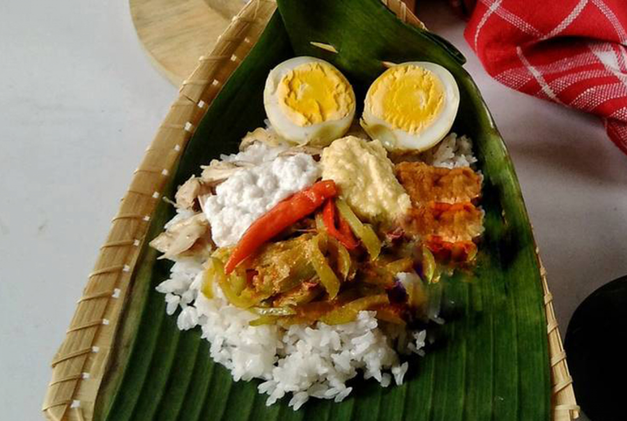 Bikin Nasi Liwet Solo Pakai Rice Cooker Yuk, Ini Resepnya! - GenPI.co