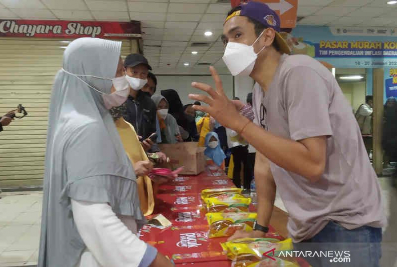 Tekan Inflasi Januari 2022, TPID Kota Cirebon Gelar Pasar Murah - GenPI.co JABAR