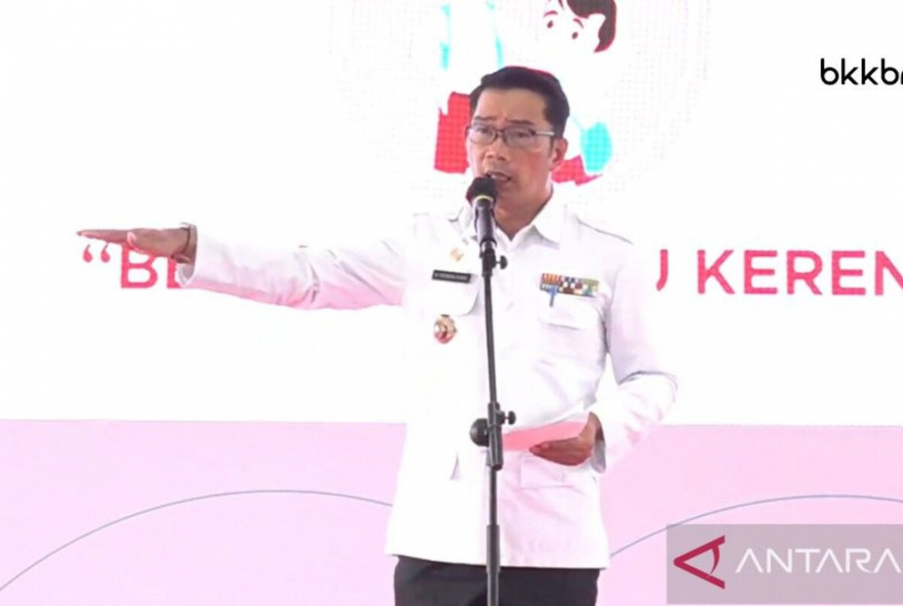 Vaksinasi dibantu TNI/Polri dan BIN, Ridwan Kamil Justru Miris - GenPI.co JABAR