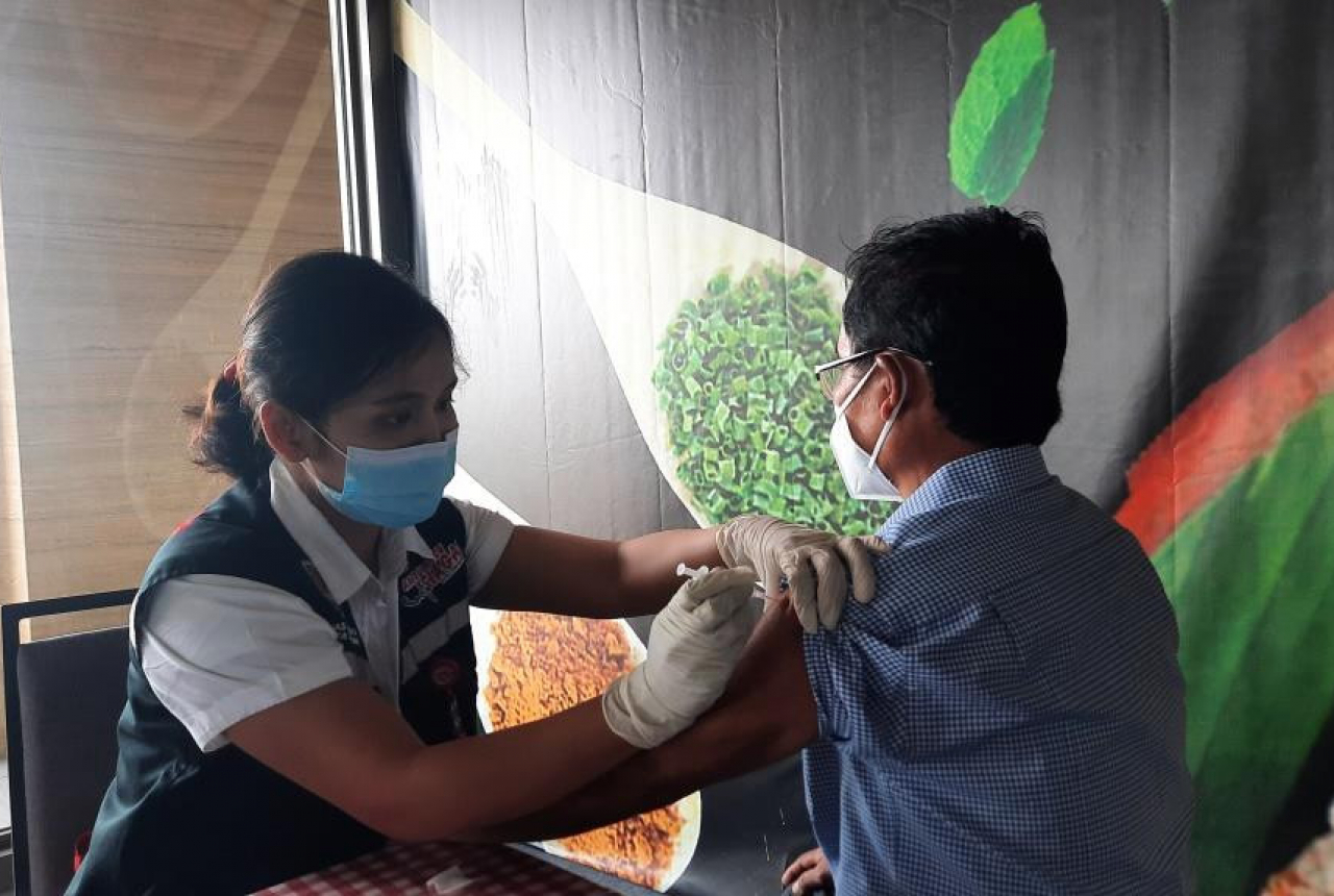 Warga Luar Kota Semarang Bisa Vaksin Booster, Ini Cara Daftarnya - GenPI.co JATENG