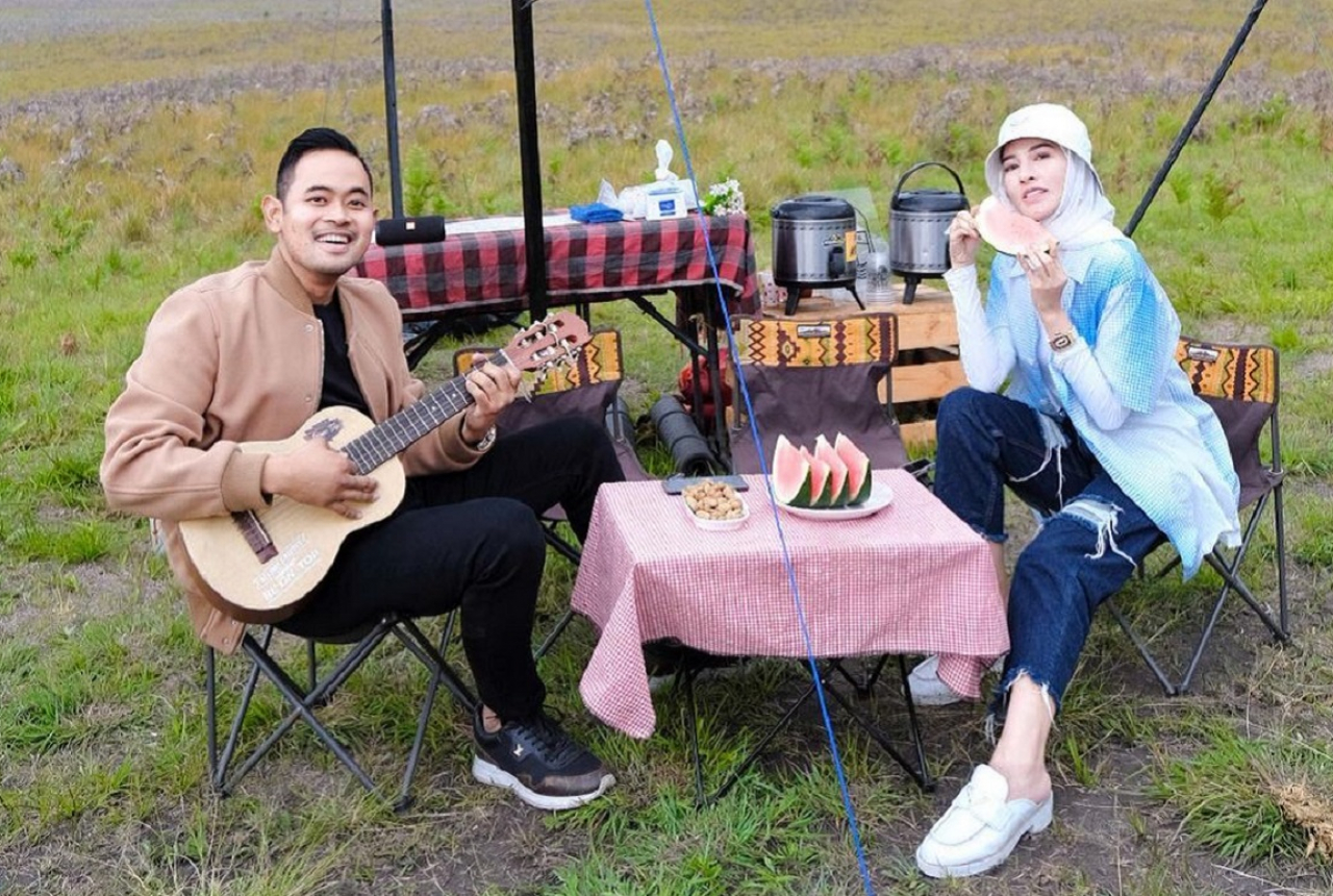Crazy Rich Malang Tantang 5 Food Vlogger, Beri Hadiah Rp 1 Miliar - GenPI.co JATIM