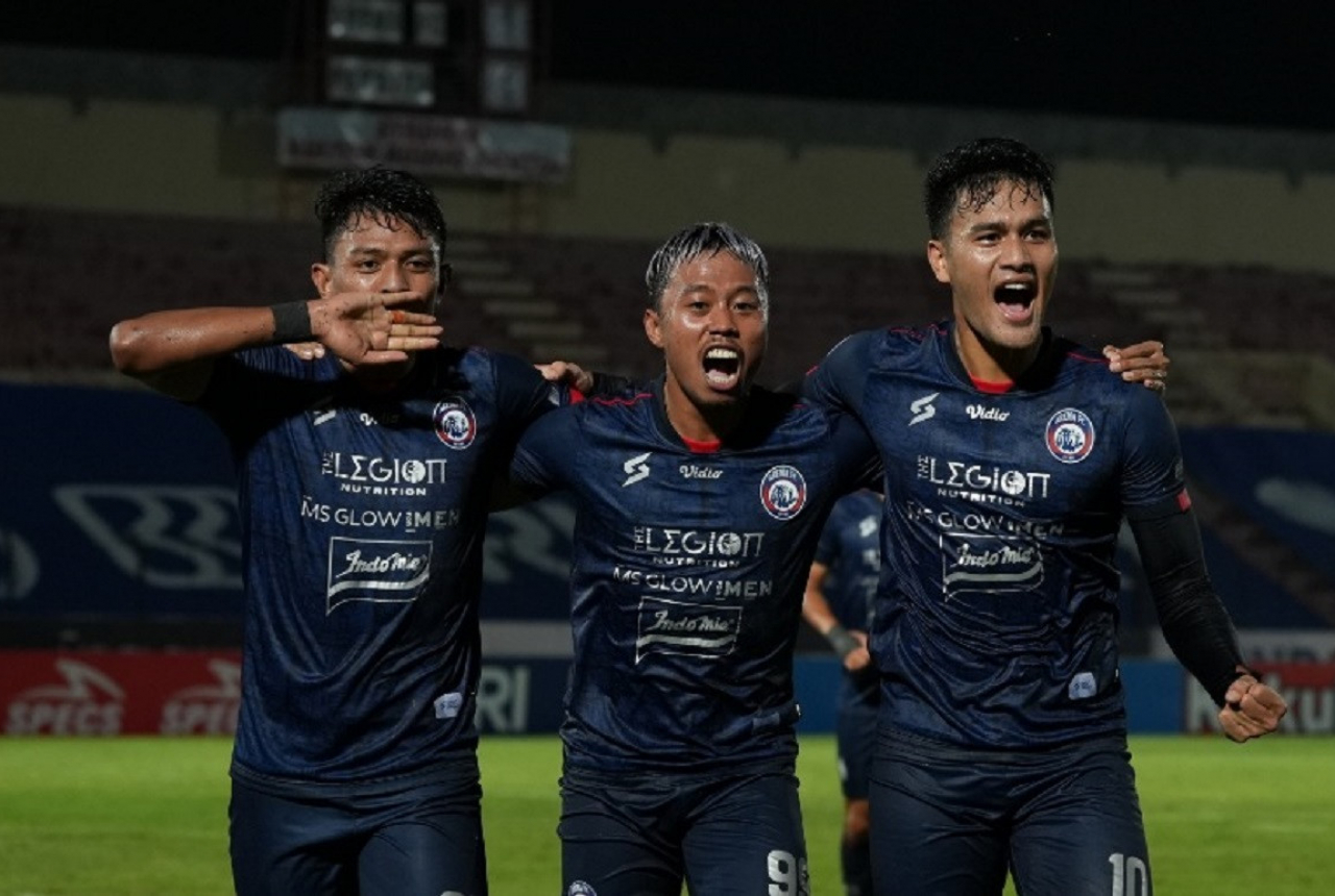 Arema FC Darurat, 6 Pemain Absen Lawan Persib Bandung - GenPI.co JATIM