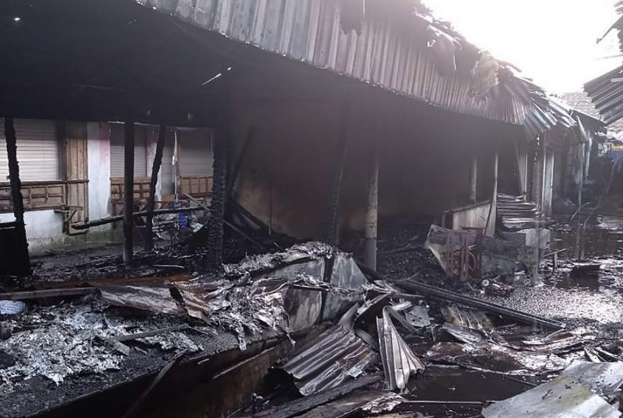 Polisi Selidiki Penyebab Kebakaran Pasar Bululawang - GenPI.co JATIM