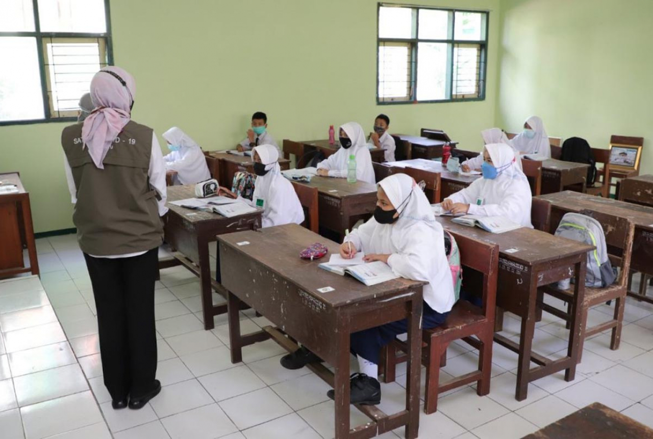 Ujian, Tak Ada Tambahan Libur untuk Siswa SMP di Kota Malang - GenPI.co JATIM