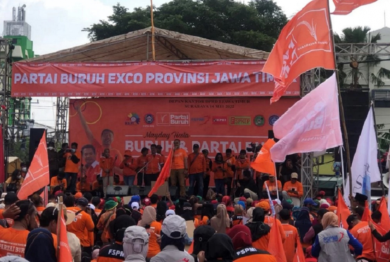 Demo Hari ini di Surabaya, Partai Buruh Bertarung di Pemilu 2024 - GenPI.co JATIM