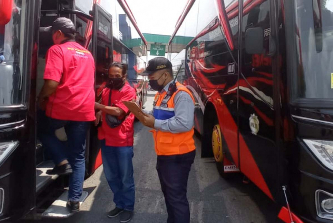 10 Bus Pariwisata Tak Bisa Masuk ke Yogyakarta, Kenapa? - GenPI.co JOGJA