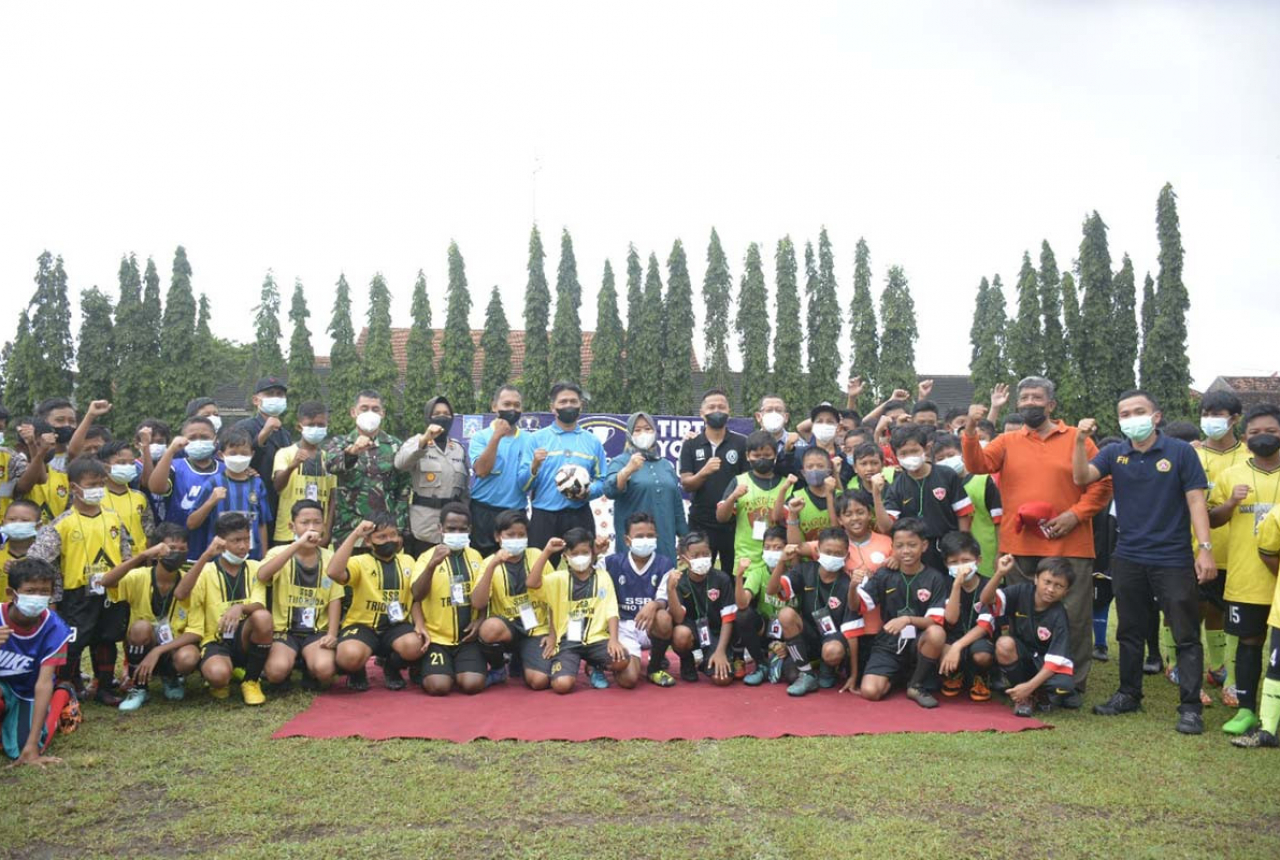 Mini Turnamen Sepak Bola di Sleman, Ajang Cetak Atlet Muda - GenPI.co JOGJA