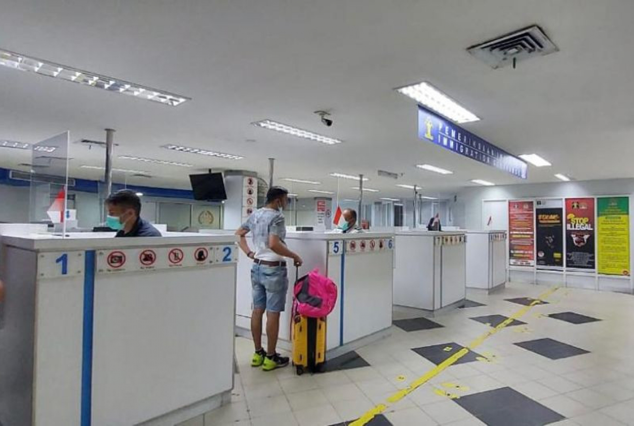 Imigrasi Batam Tahan Keberangkatan 598 WNI Keluar Negeri - GenPI.co KEPRI