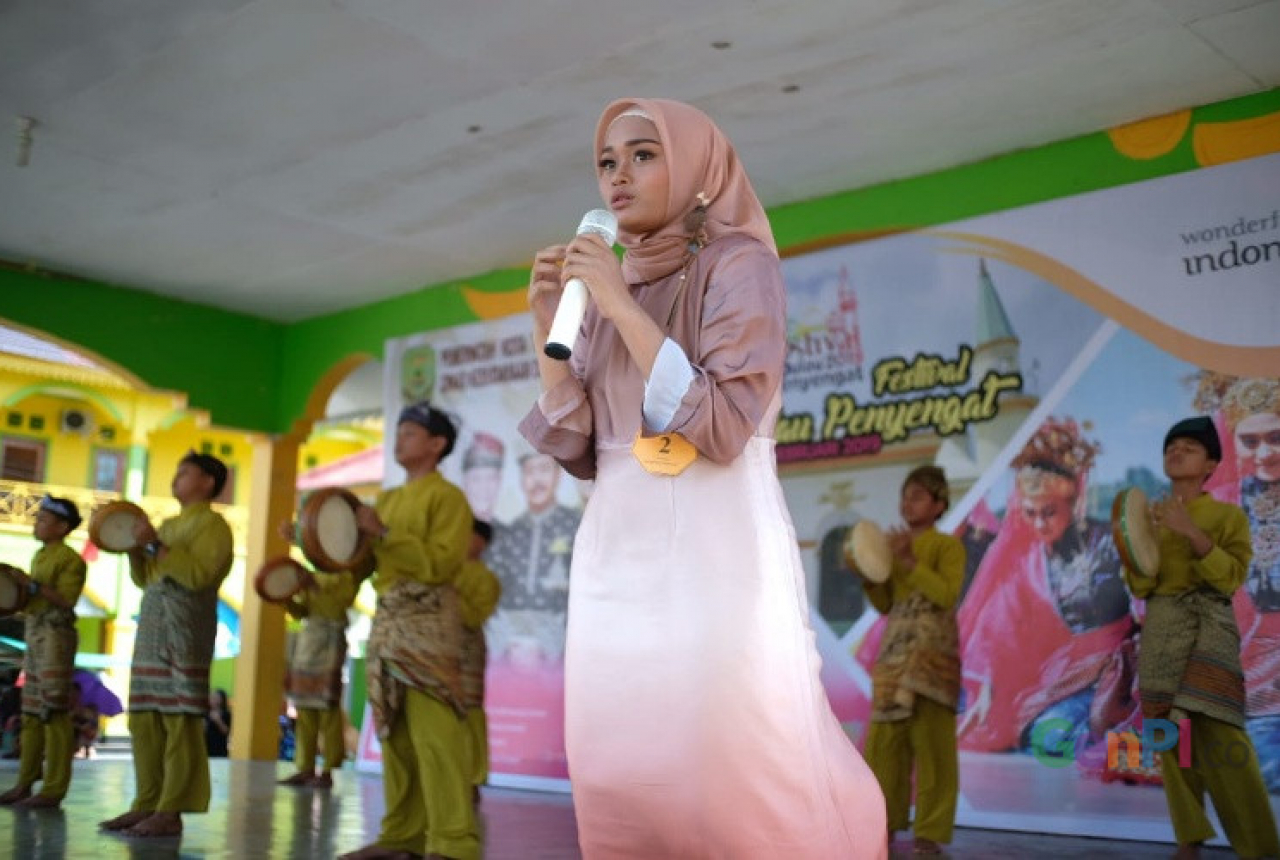 Kompang dan Pantun Meriahkan Festival Penyengat 2019 - GenPI.co