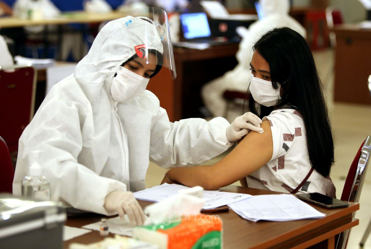 Mataram Tunggu Aturan Vaksinasi Anak Umur 6-11 Tahun - GenPI.co NTB