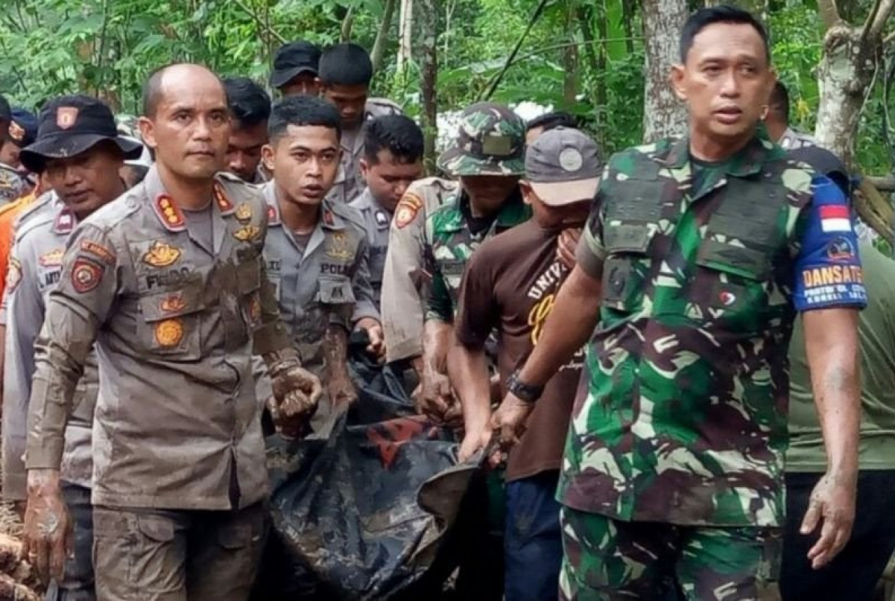 Satu Jenazah Banjir Lombok Barat Ditemukan - GenPI.co NTB