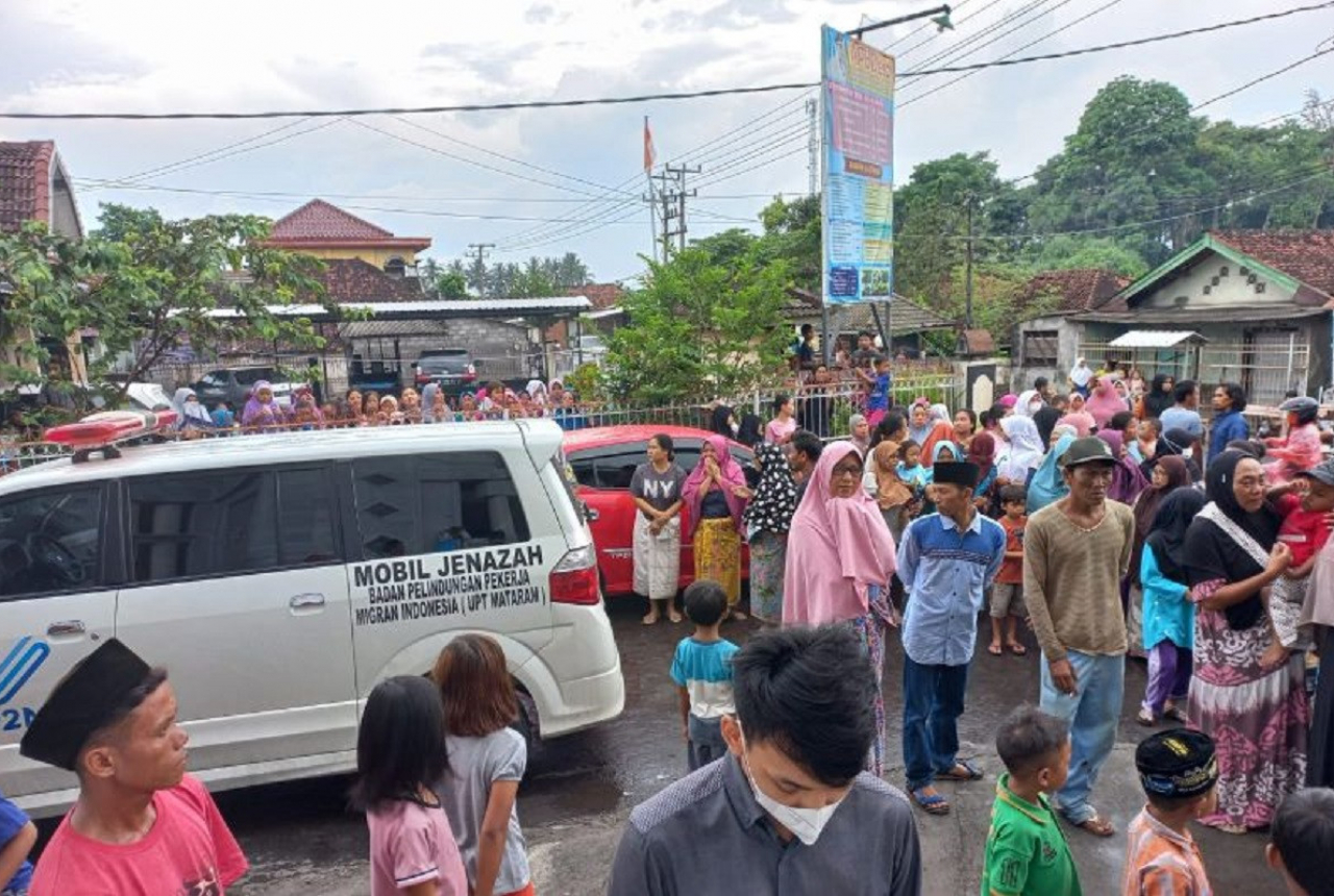 Jenazah PMI Asal Lombok Timur Korban Kapal Tenggelam Dipulangkan - GenPI.co NTB