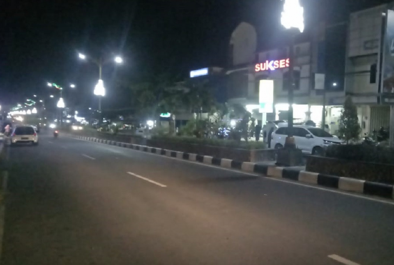 80 Kilometer Ruas Jalan di Lombok Tengah Dikerjakan Tahun ini - GenPI.co NTB