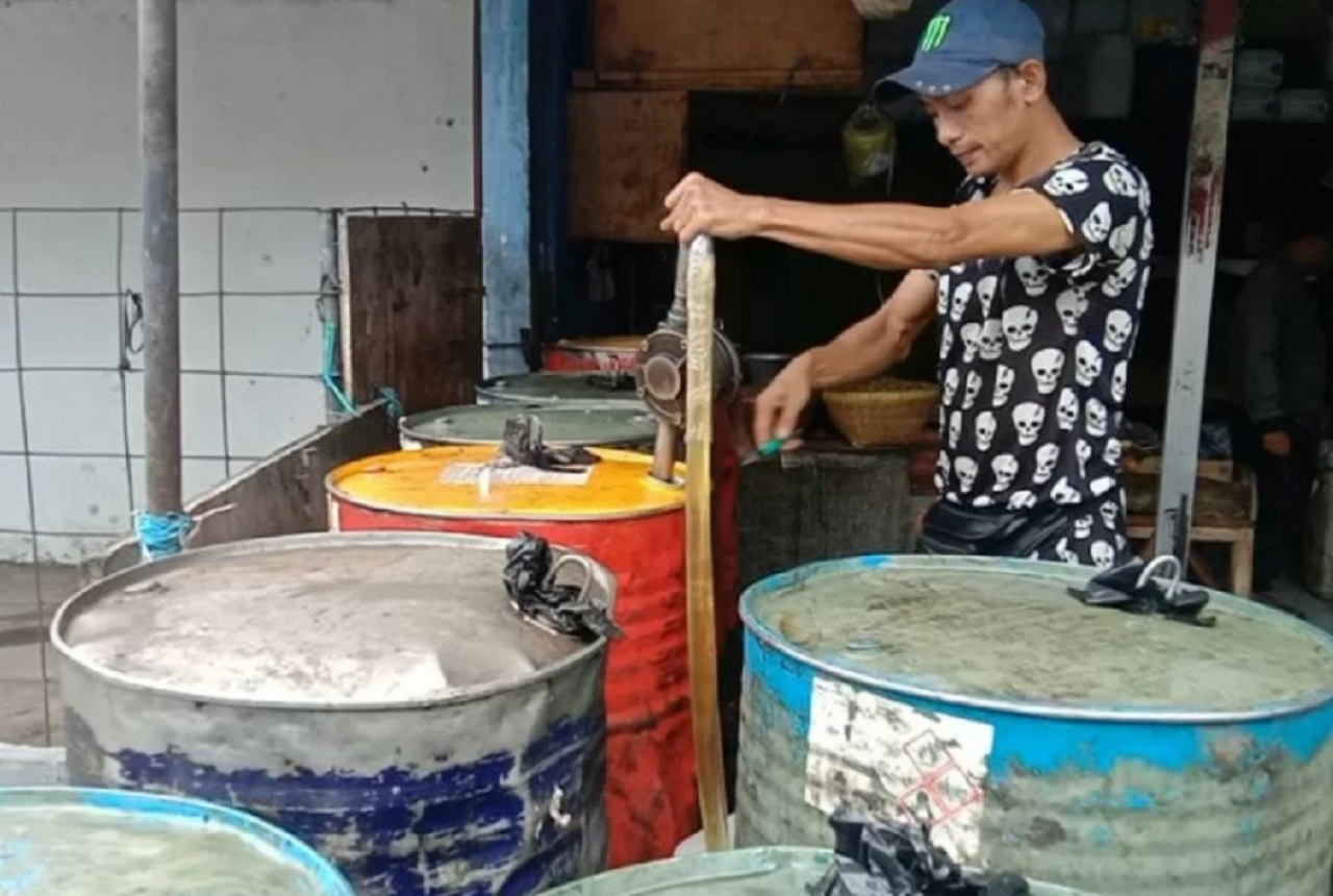 Disdag Mataram Bakal Gelar Operasi Pasar Minyak Goreng Murah - GenPI.co NTB