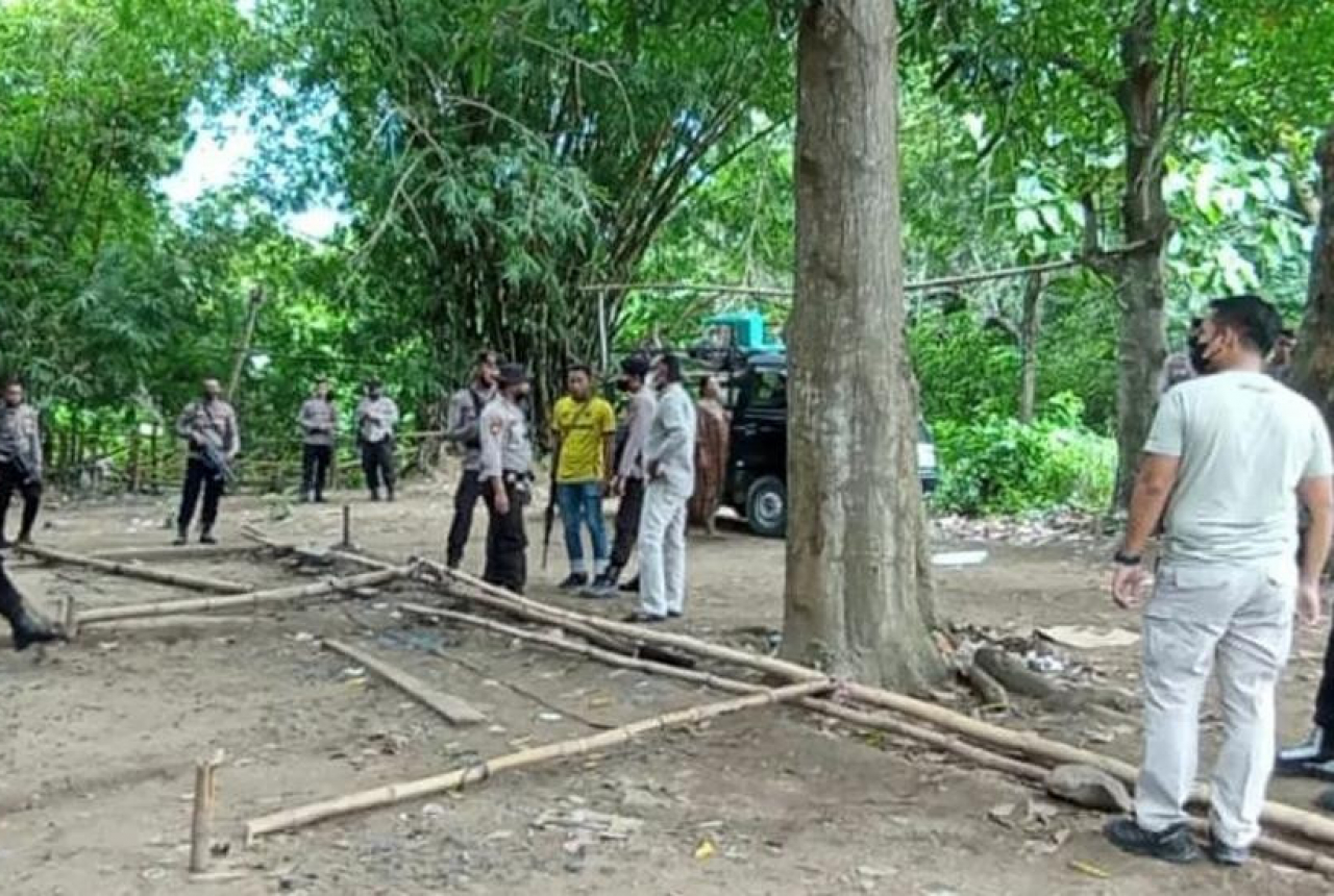 Polisi Datang, Penyelenggara Sabung Ayam Ambil Langkah Seribu - GenPI.co NTB