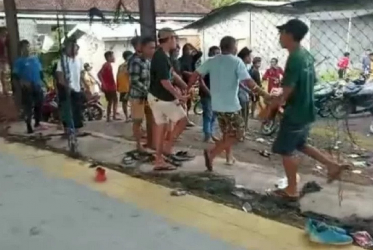 Astaga, Final Futsal di Lombok Timur Ricuh, Satu Luka Kena Parang - GenPI.co NTB