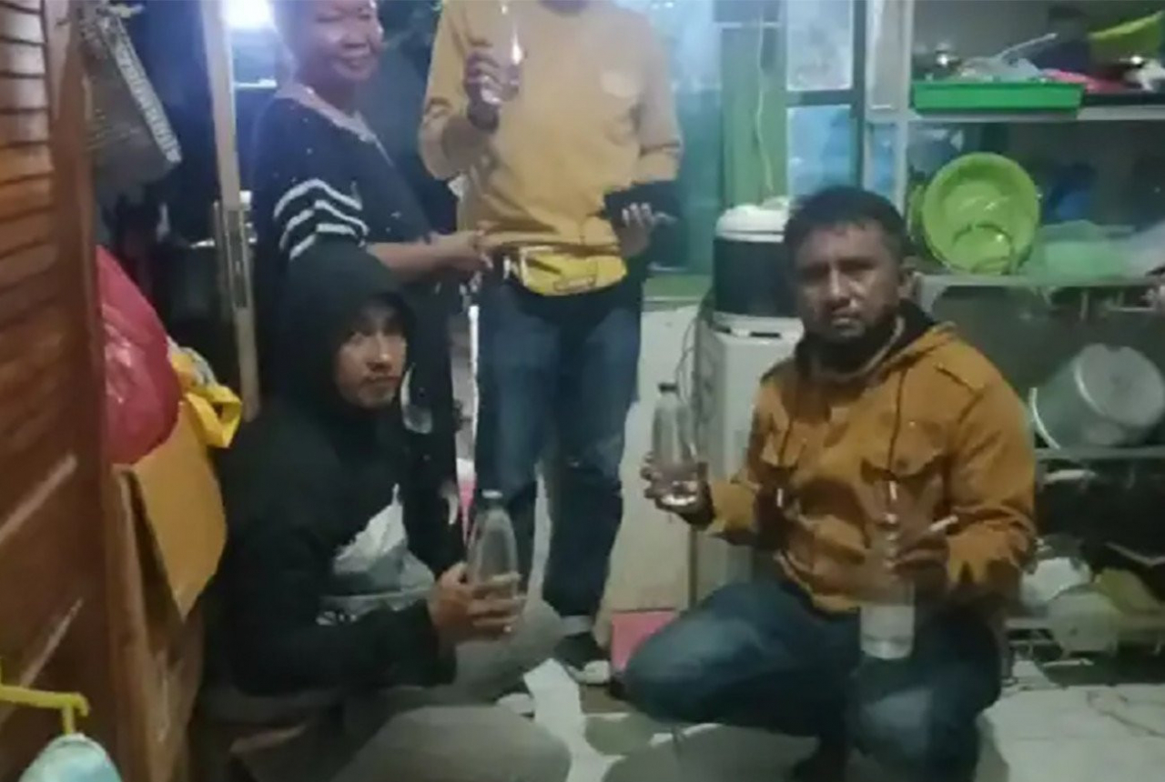 Jelang Ramadan, Polres Bima Amankan Puluhan Botol Miras - GenPI.co NTB