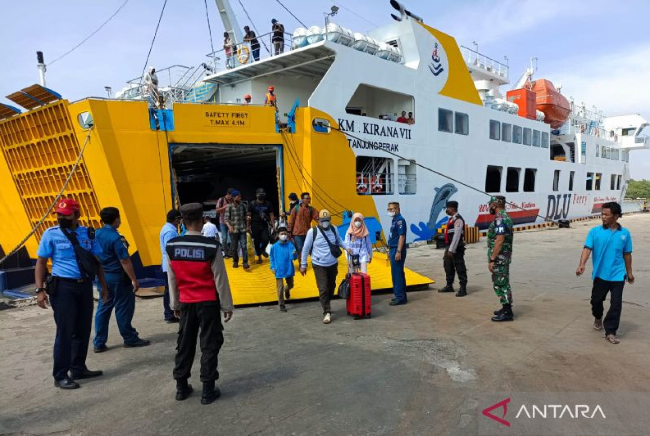 Arus Mudik, 32.000 Orang Melalui Pelabuhan Lembar - GenPI.co NTB