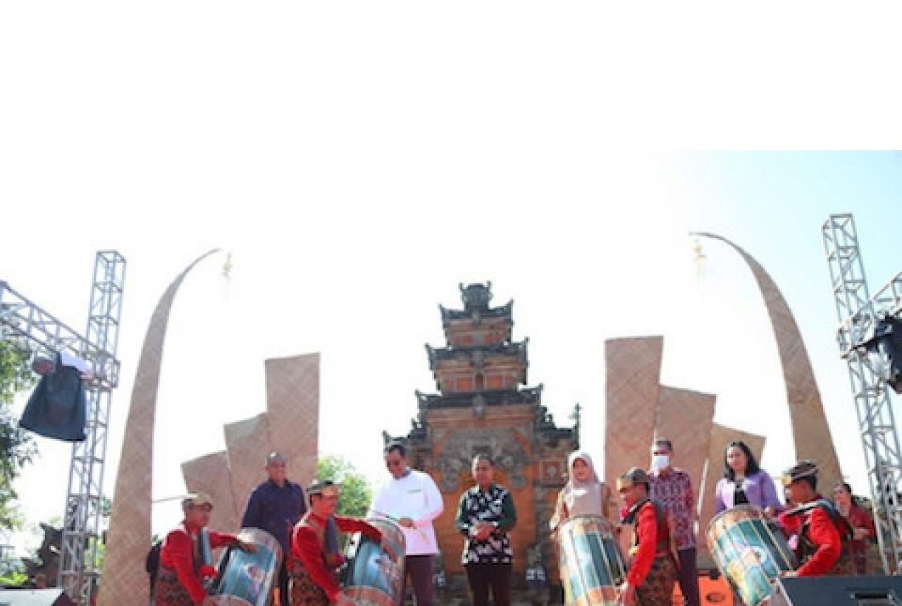 Gebyar Budaya Nusantara, Apresiasi Kekayaan Tradisi Masa Lalu - GenPI.co NTB