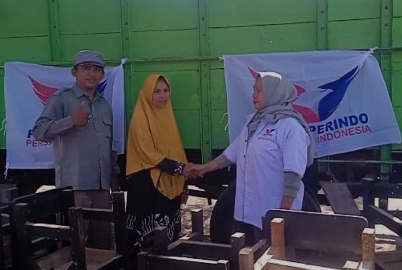 Perindo Lombok Utara Berikan 100 Paket Belajar untuk Ponpes - GenPI.co NTB