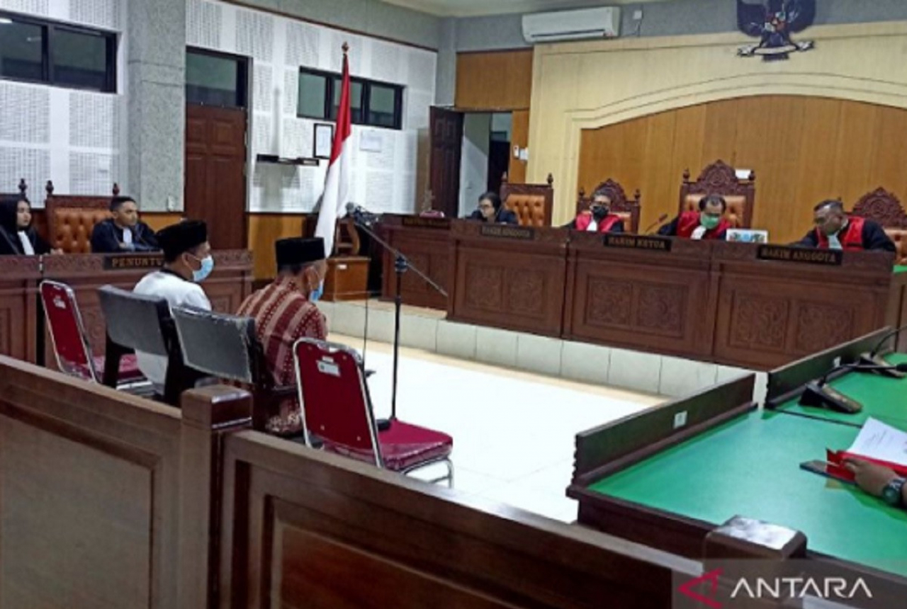 Jaksa Tuntut Terdakwa Korupsi BPR Batukliang 2,5 Tahun - GenPI.co NTB