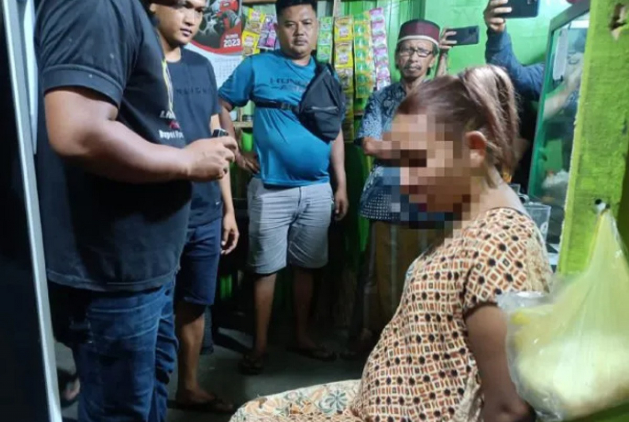 Wanita Ini Jual Sabu Modus Buka Warung di Mataram - GenPI.co NTB