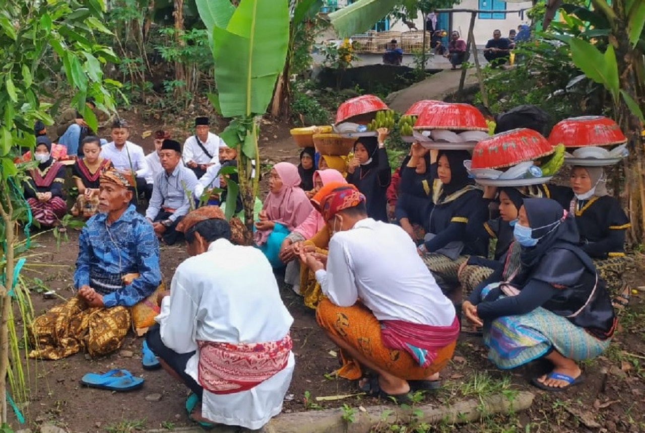Filosofi Ritual Nunas Neda Bagi Petani Lombok Timur - GenPI.co NTB