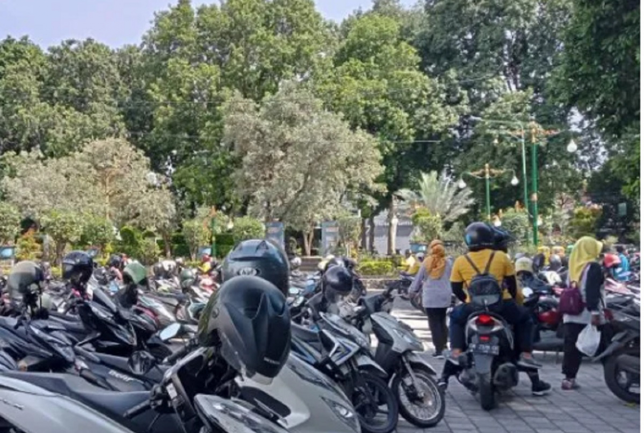 Disdag Mataram Ambil Alih Retribusi Parkir di Pasar - GenPI.co NTB