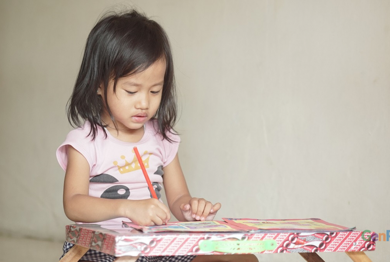 Berikut Cara Menyenangkan agar Anak Gemar Baca Buku - GenPI.co NTB