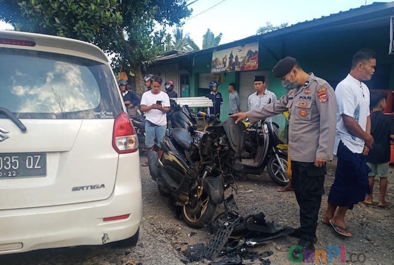 Mobil Tabrak Motor di Batukliang, Satu Orang Meninggal - GenPI.co NTB
