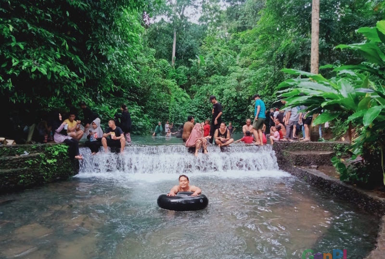 Segarnya Pemandian Alam di Bunut Ngengkang - GenPI.co NTB