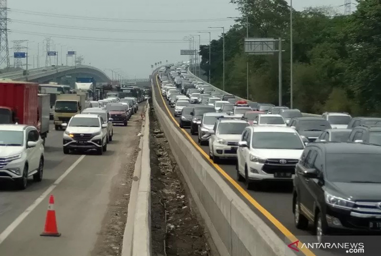 Tol Pekanbaru-Bangkinang Dibuka, Khusus Mobil Golongan 1 - GenPI.co RIAU